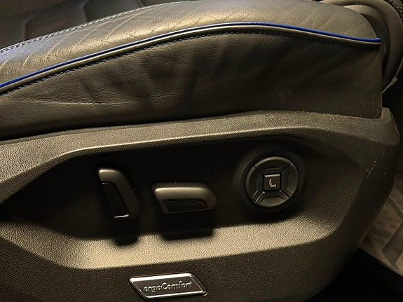 Volkswagen Touareg 29 of 30