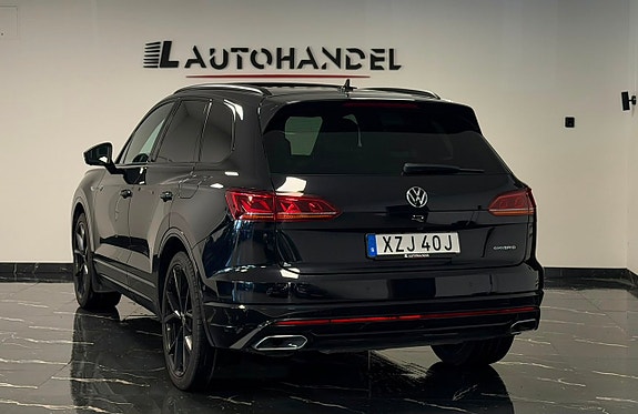 Volkswagen Touareg 6 of 30