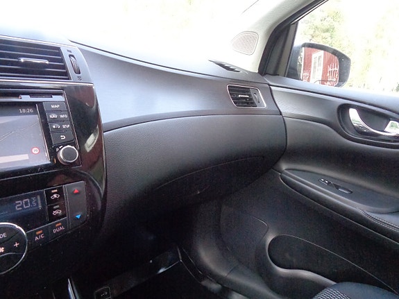 Nissan Pulsar 30 of 30
