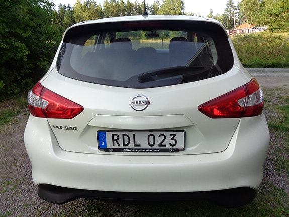 Nissan Pulsar 10 of 30