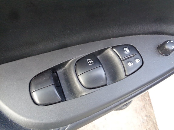 Nissan Pulsar 21 of 30