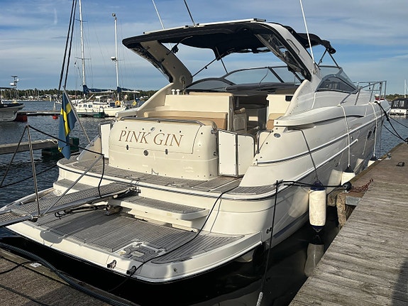 Regal 4160 2001 3 of 28