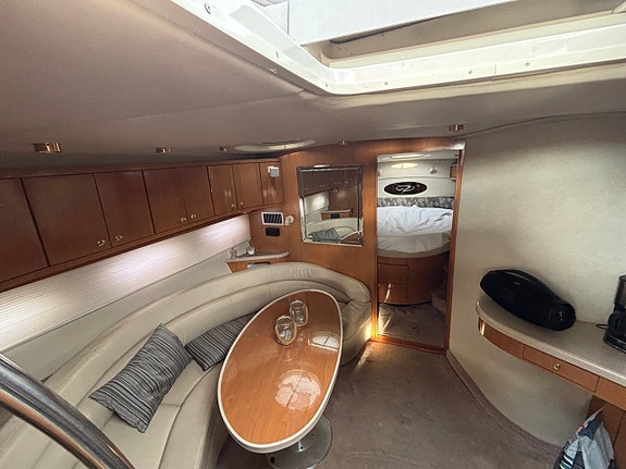 Regal 4160 2001 14 of 28
