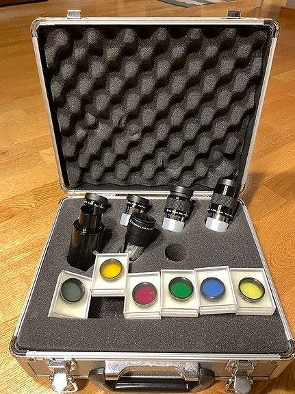 Product image 1 of 3