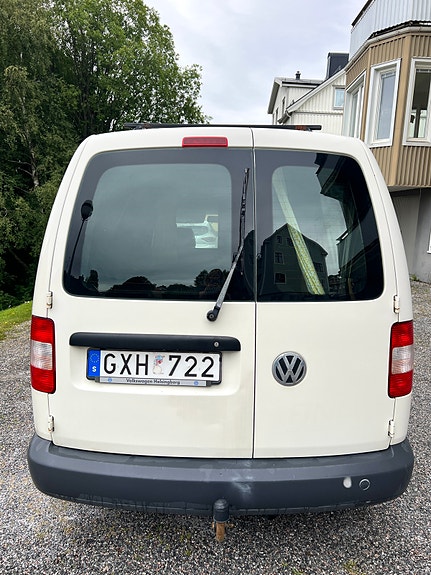 Volkswagen Caddy Maxi 4 of 17