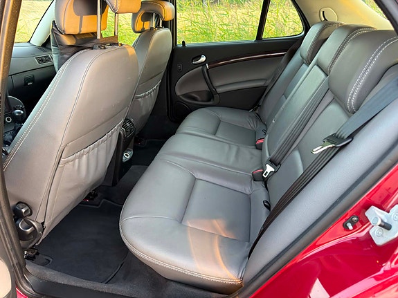Saab 9-5 6 of 6