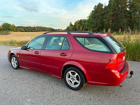 Saab 9-5 4 of 6