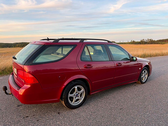 Saab 9-5 3 of 6