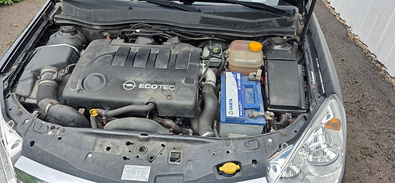 Opel Astra 10 of 11