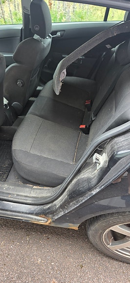 Opel Astra 8 of 11