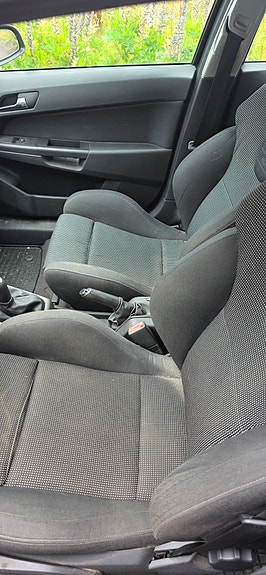 Opel Astra 6 of 11