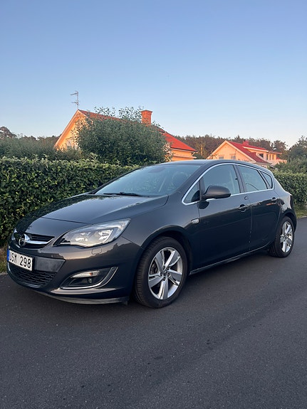Opel Astra 3 of 5