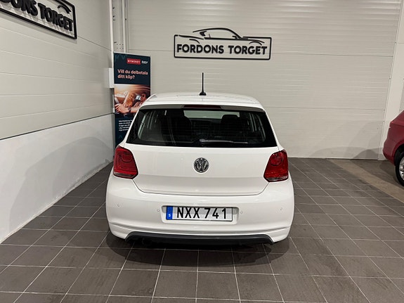 Volkswagen Polo 8 of 17