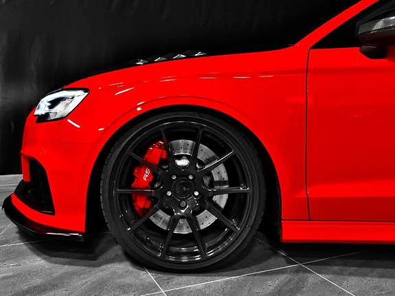 Audi RS3 10 of 30