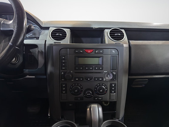 Land Rover Discovery 3 15 of 22