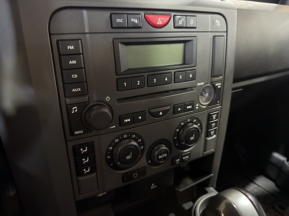 Land Rover Discovery 3 22 of 22
