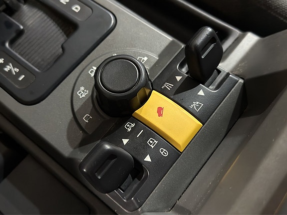 Land Rover Discovery 3 21 of 22