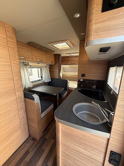 Weinsberg CaraOne 480 QDK 6 of 17