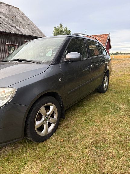 Skoda Fabia 3 of 12