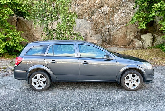Opel Astra 3 of 8