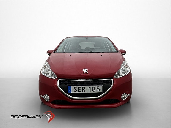 Peugeot 208 2 of 30