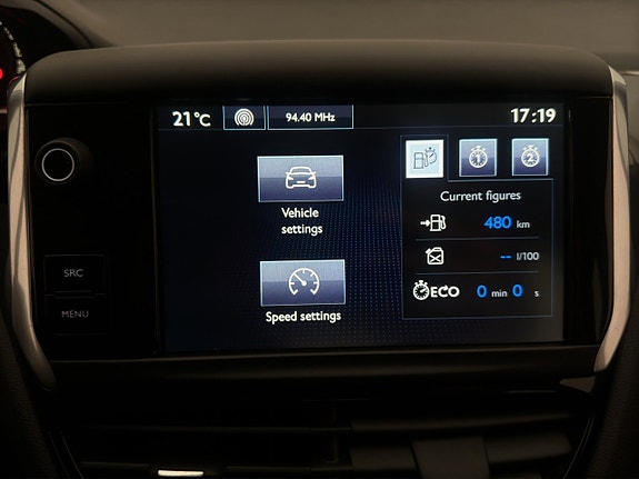 Peugeot 208 22 of 30
