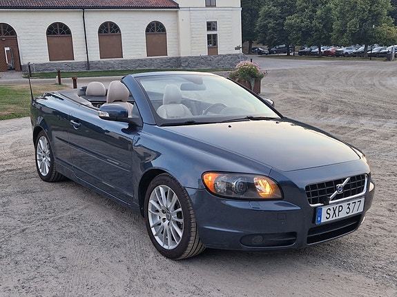 Volvo C70 11 of 14