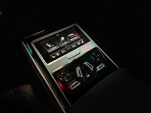 Audi A8 17 of 22