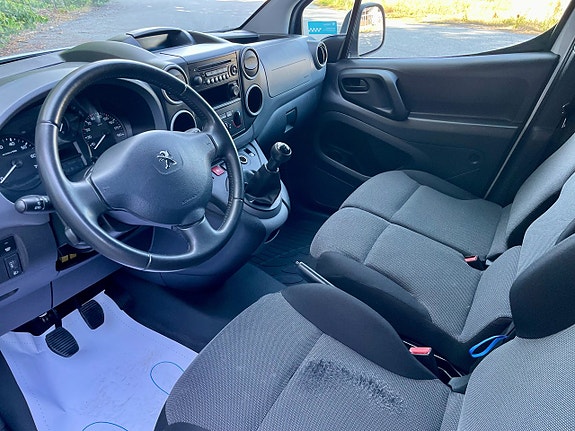 Peugeot Partner 5 of 9