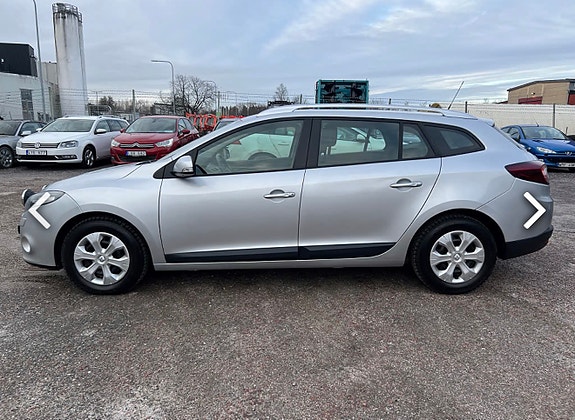 Renault Megane III 4 of 9
