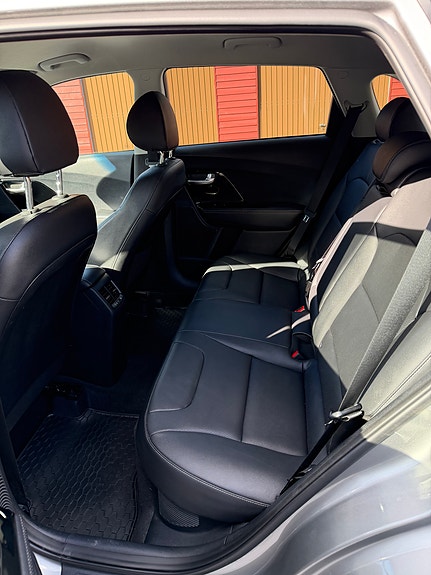 Kia Niro 8 of 9