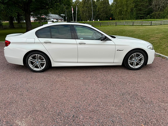 BMW 525d 2 of 8