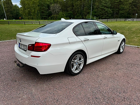 BMW 525d 3 of 8