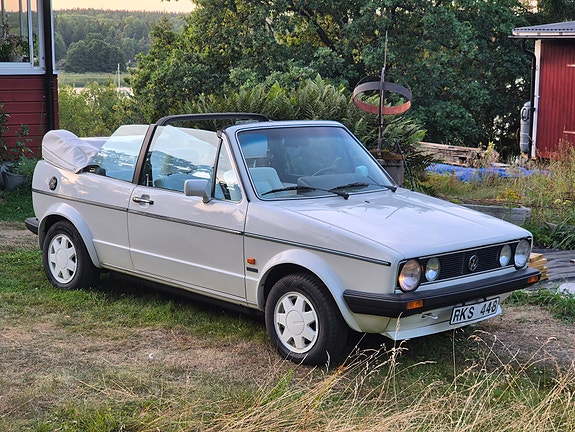 Volkswagen Golf I 19 of 21