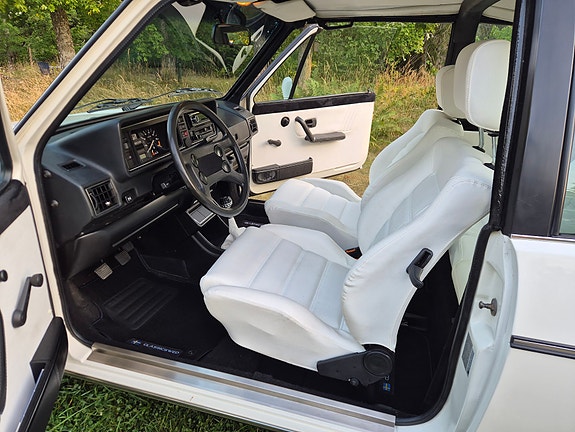 Volkswagen Golf I 11 of 21