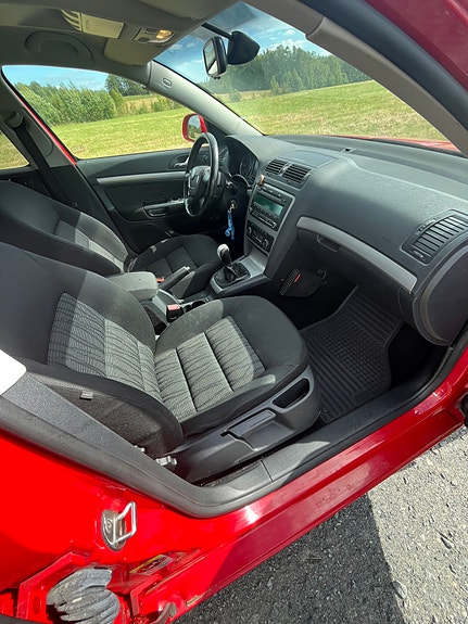 Skoda Octavia 5 of 7