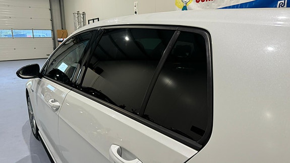 Volkswagen Golf VII 3 of 16
