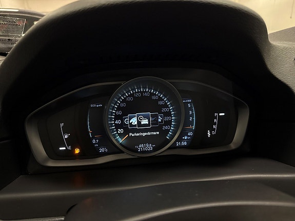 Volvo V70 14 of 20