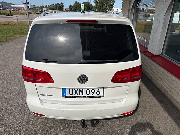 Volkswagen Touran 15 of 17