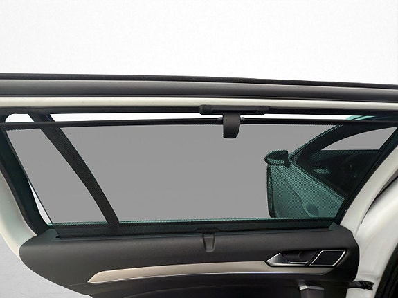 Volkswagen Passat 24 of 30