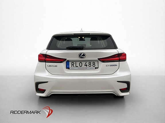 Lexus CT200h 6 of 26