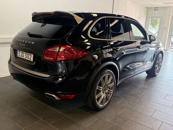 Porsche Cayenne 11 of 11
