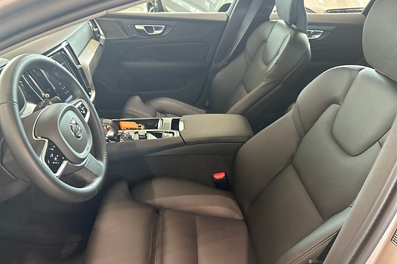Volvo V60 20 of 29