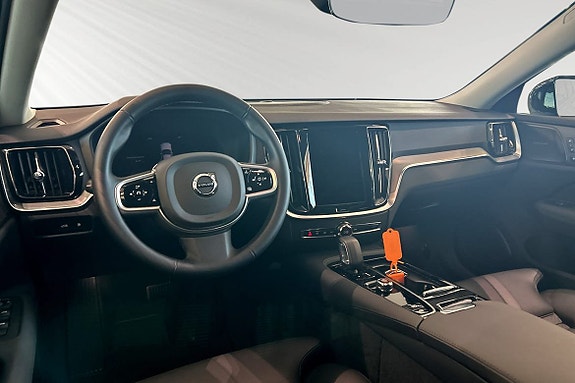 Volvo V60 9 of 29