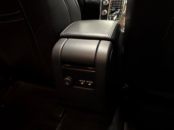 Volvo XC60 23 of 26