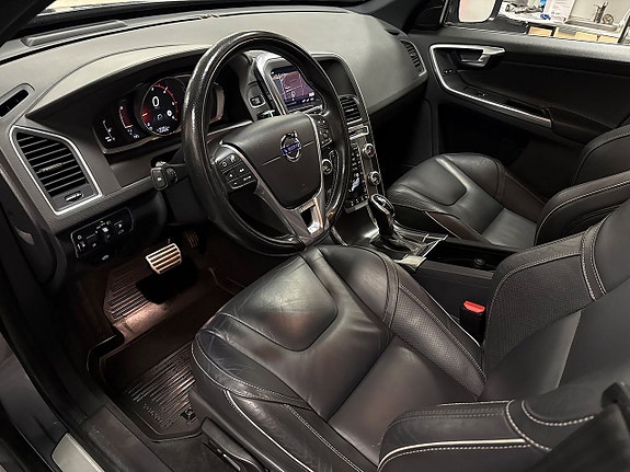 Volvo XC60 7 of 26