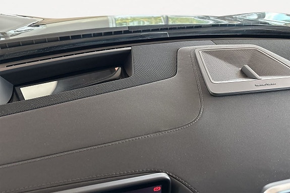 Polestar 4 17 of 30