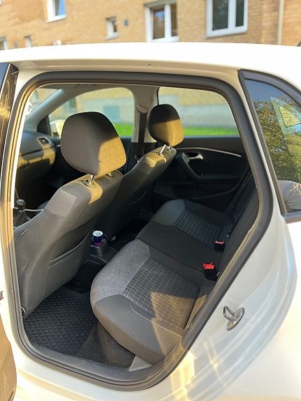 Volkswagen Polo 8 of 9