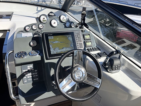 Bavaria 360 Sport Open Volvo Penta D3-220 EVC 2015 7 of 12