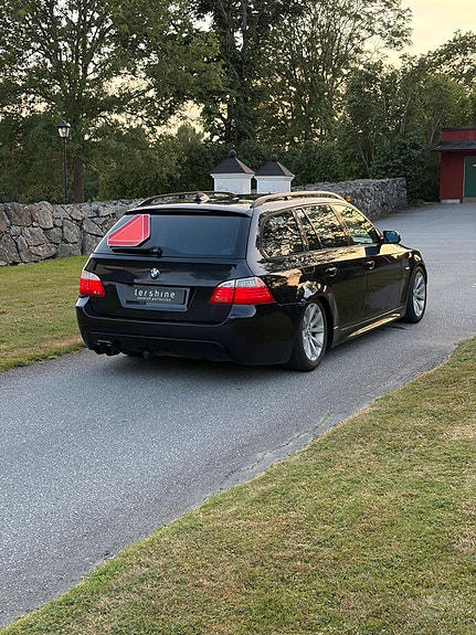 BMW 520d 4 of 7
